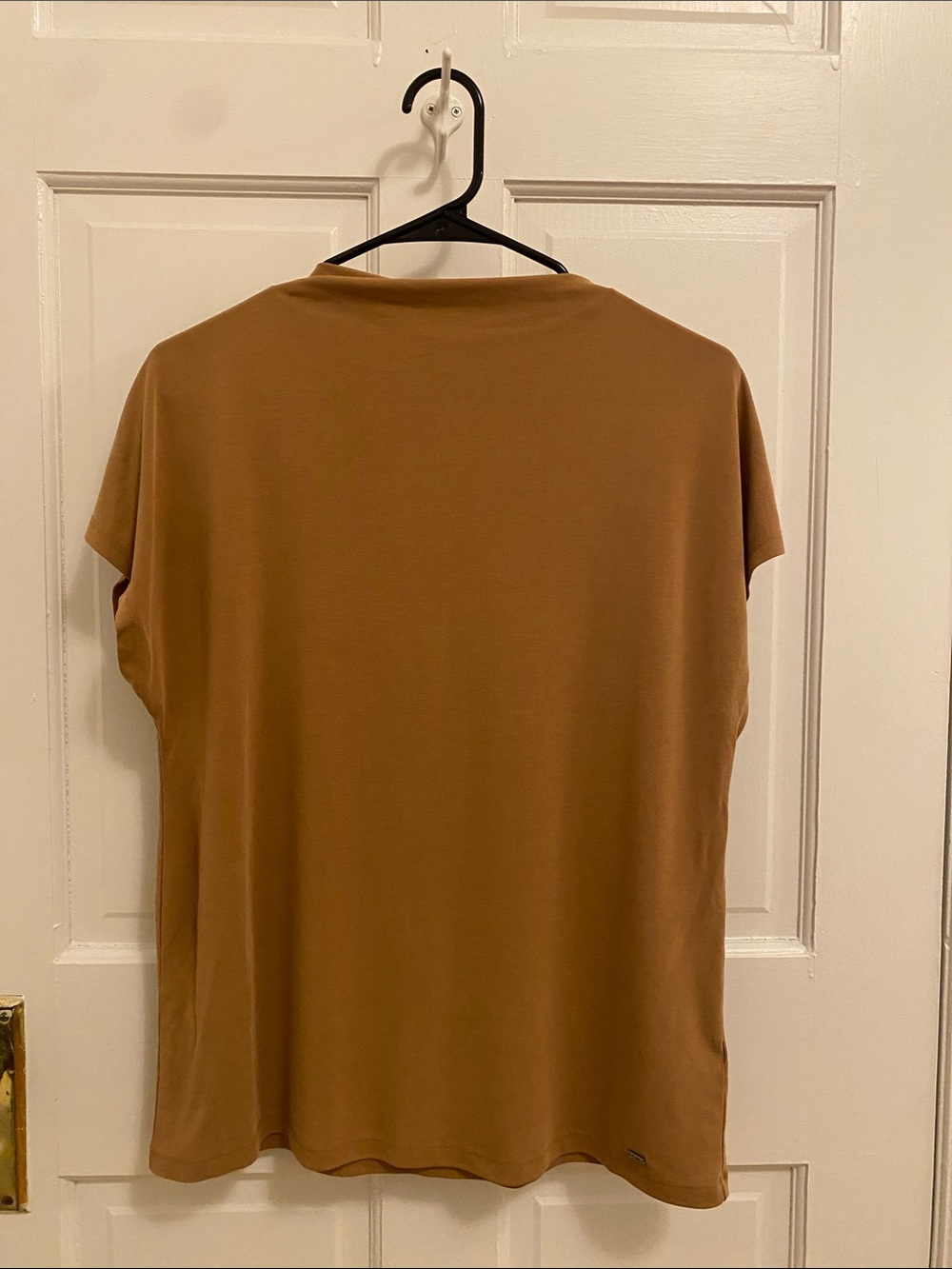 Calvin Klein Cowl Short-Sleeve Tee in Camel M